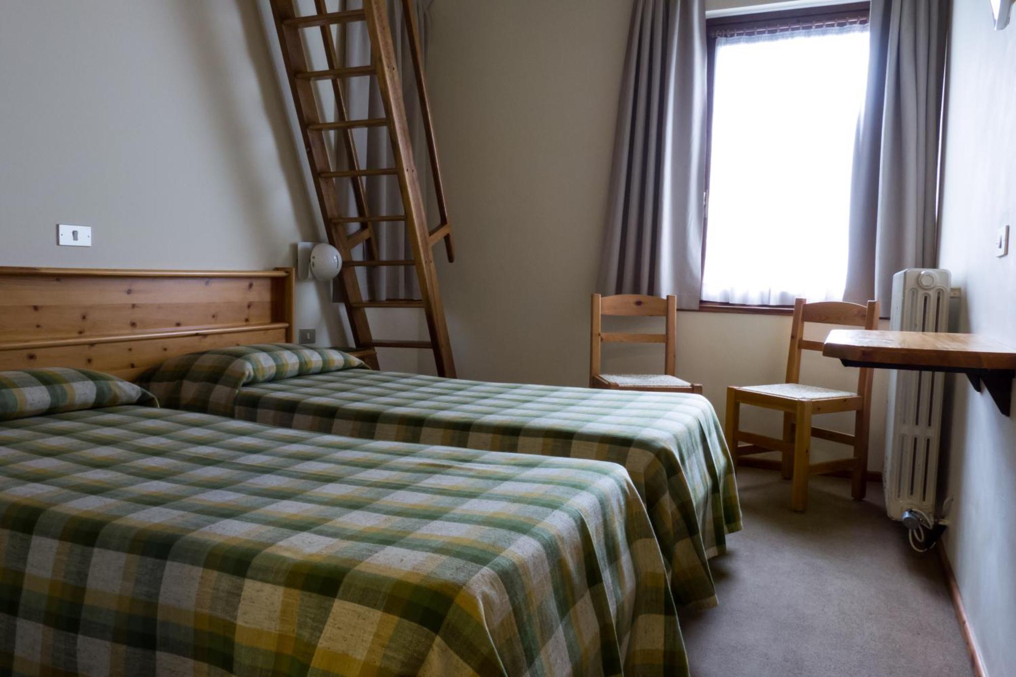 Hotel Valdotain Villeneuve Luaran gambar