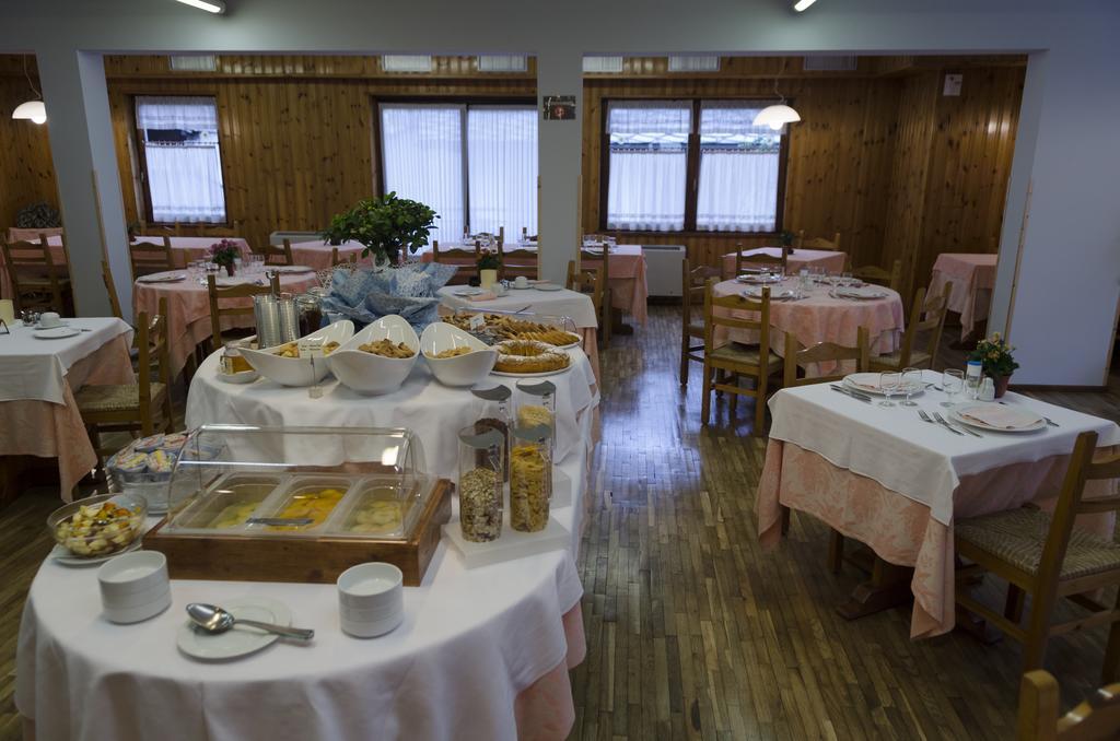 Hotel Valdotain Villeneuve Luaran gambar