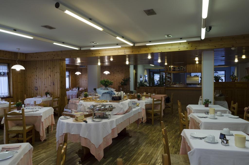 Hotel Valdotain Villeneuve Luaran gambar